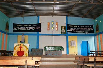 Vista interior de la iglesia de Carlos de Foucauld